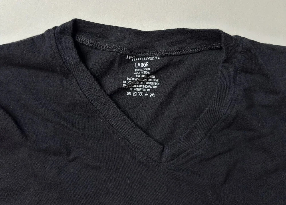 True Religion Shirt Mens Large Black Gold Logo Short Sleeve V Neck Tee Cotton